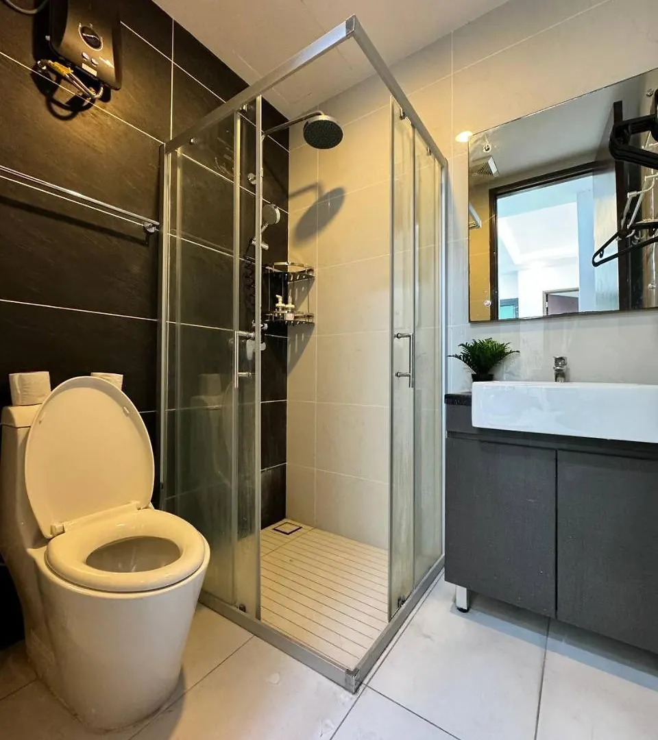 Lovell Country Garden 2 King Beds High Level Johor Bahru